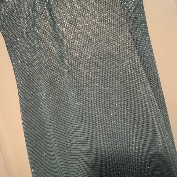 Prom Dress - Seafoam blue Shimmer Mermaid Prom Dress – Fits Size 00 - Picture 3 of 7